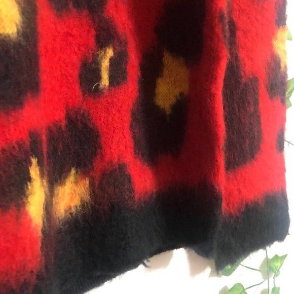 NWOT Urban Outfitters Wool Brushed Red, Multi Leopard Fuzzy Sweater, New - Picture 7 of 11